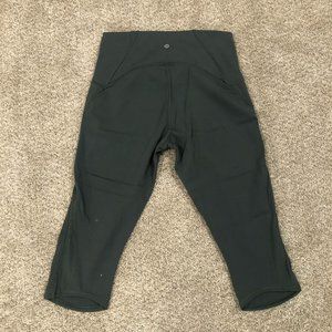 Lululemon Olive Green Capris - Sz 10